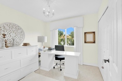 Beautifully maintained 3-bedroom, 2.5-bath townhome offers 1,554 - photo 12