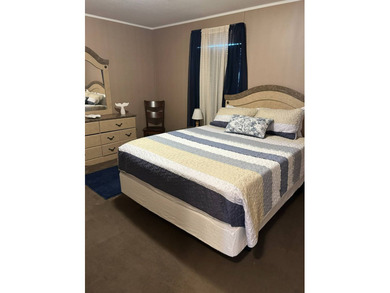 Experience the Florida lifestyle in this beautifully furnished - photo 5