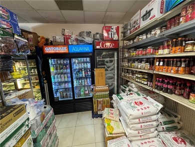 Excellent business opportunity, CC market has many Asian foods - photo 5