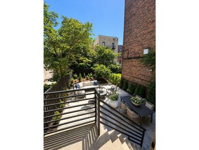 1202 Carroll St - photo 2