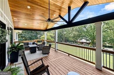 Rarely does a property like this become available. Nestled on 3 - photo 5