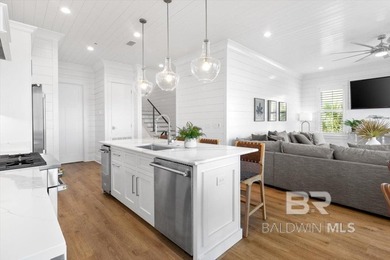 Discover luxury waterfront living in this beautifully appointed - photo 9
