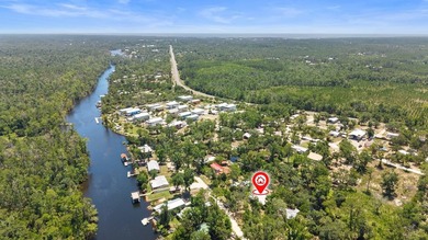 **BEST PRICED DEEP-WATER HOME IN STEINHATCHEE** Escape to the - photo 4