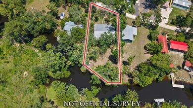 **BEST PRICED DEEP-WATER HOME IN STEINHATCHEE** Escape to the - photo 5