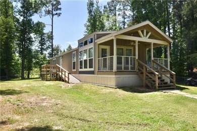 Lake Home For Sale in Boyce, Louisiana