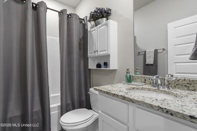 Beautifully maintained home in the sought-after South Pointe - photo 19