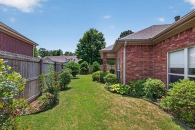 Welcome to your dream retreat! Nestled on a prime corner lot - photo 34
