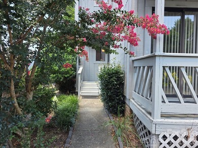 Welcome to this charming townhome in Willow Run! This property - photo 4