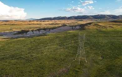 Chalk Buttes Ranch is a rare Wyoming offering, combining - photo 4