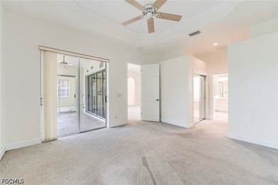 This 2-bedroom plus den, 2-bath lakefront house has been freshly - photo 11