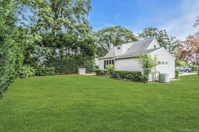 Welcome to this beautifully maintained & updated property in - photo 19