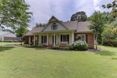 Lake Home For Sale in Unincorporated, Tennessee