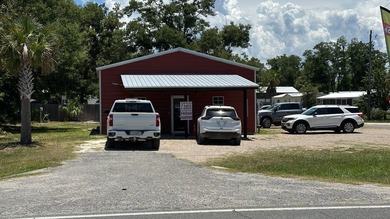 PRIME MIXED-USED OPPORTUNITY! Position your business for success - photo 2