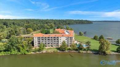 Lake Condo For Sale in Athens, Alabama