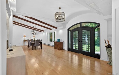 Beautiful Expansive Ponderosa Ranch in the desirable West Hills - photo 4