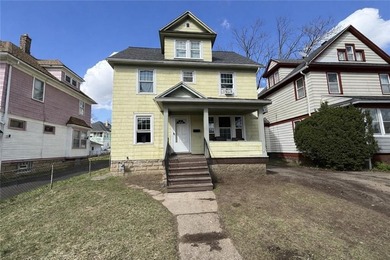 Opportunity awaits at 160 Sawyers Street! Now vacant and ready - photo 7