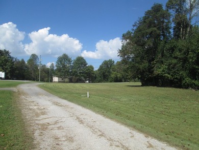 This outstanding acreage is located close to I-75 and downtown - photo 11
