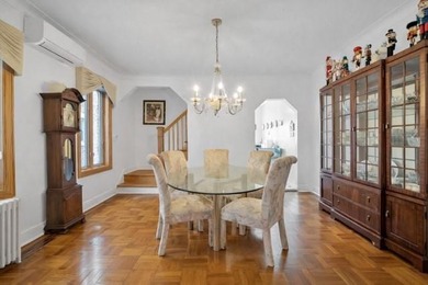Charming brick single-family home located in the heart of Marine - photo 15