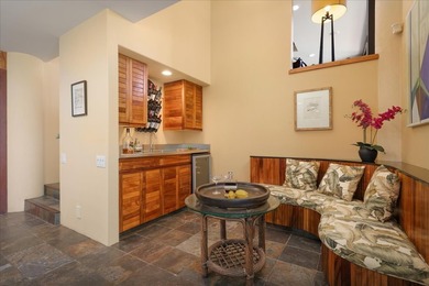 This oceanfront four-bedroom, four-bathroom residence within - photo 15