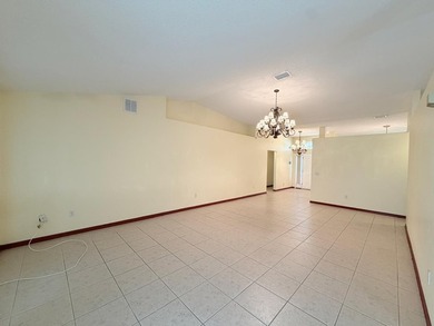 Welcome to this beautifully maintained Port St. Lucie home - photo 15