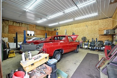 This versatile commercial property has a long-standing history - photo 16