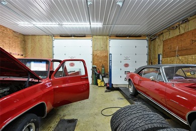 This versatile commercial property has a long-standing history - photo 18
