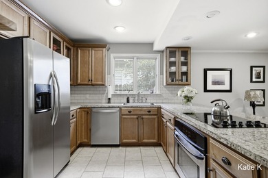 Offers reviewed - Monday, 6/22 at 12PM. Welcome to 950 Orchard - photo 21