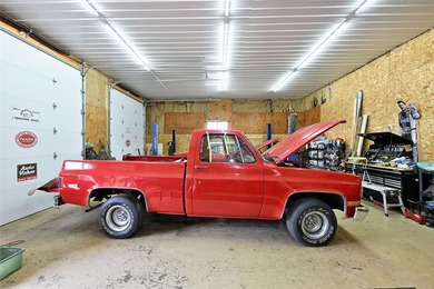 This versatile commercial property has a long-standing history - photo 22
