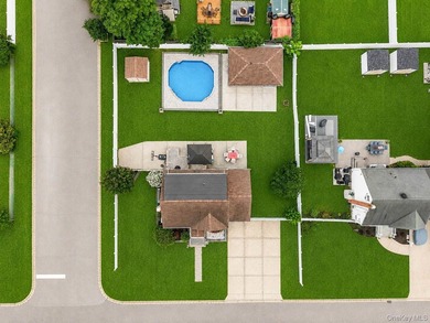 Welcome to this beautifully maintained Expanded Cape nestled in - photo 31