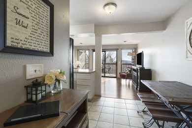 Table Rock Lake Condo For Sale in Reeds Spring Missouri