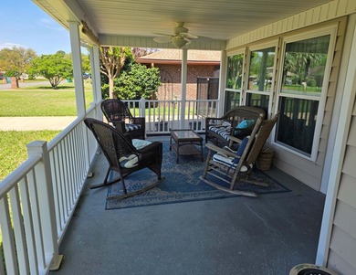 Located in the highly desirable Lake Lorraine Estates community - photo 3