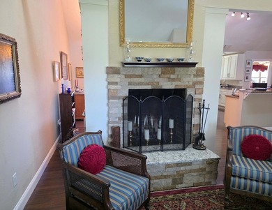Located in the highly desirable Lake Lorraine Estates community - photo 5