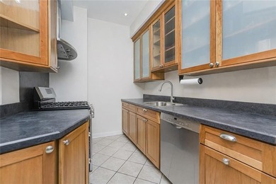 Waterfront condominium for sale at 80 Bay Street Landing in - photo 10