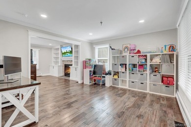 Welcome to 27 4th Ave. Rocky Point, a home that truly checks - photo 17