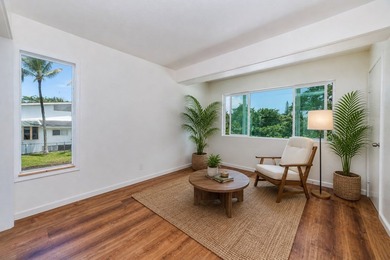 Tucked away in the lush Hawaiian Beaches community, just minutes - photo 18
