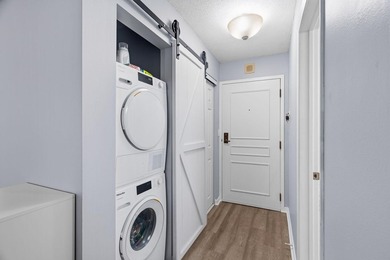Completely updated and move-in ready, this ideally located condo - photo 5