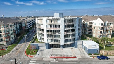 Located in the desirable Water Street area, this condo offers - photo 30