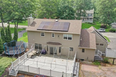 Welcome to 27 4th Ave. Rocky Point, a home that truly checks - photo 41