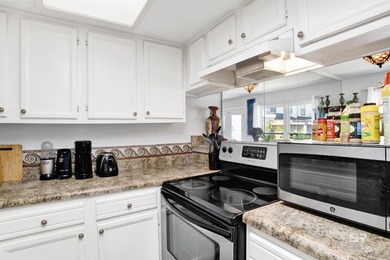 Motivated Seller - ready for offers! Seller will consider - photo 8