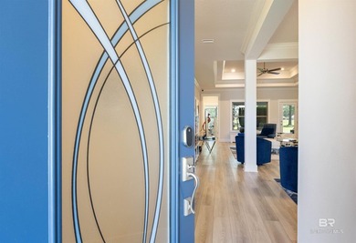 Better than new and impeccably maintained, this stunning - photo 3