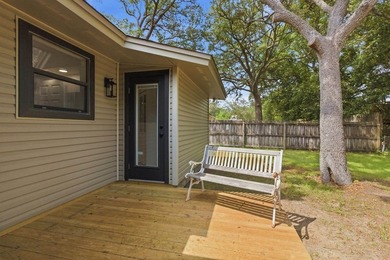 Welcome to your new home! This beautifully remodeled brick home - photo 31