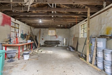 Tucked away just minutes from Keesler Air Force Base and the - photo 34