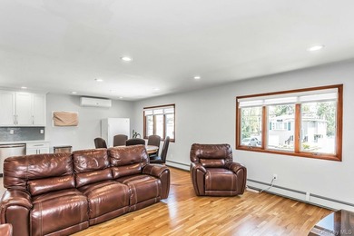 Nice! Possible M/D with Proper Permit. 4 Bedroom 2 Bath Hi Ranch - photo 4