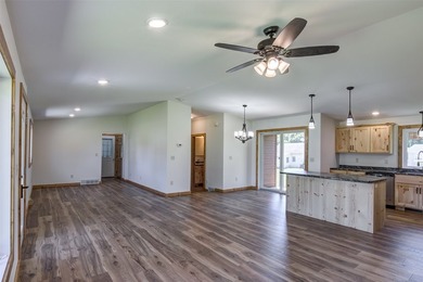 This remodeled home is move-in ready with fresh updates - photo 4
