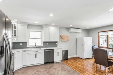 Nice! Possible M/D with Proper Permit. 4 Bedroom 2 Bath Hi Ranch - photo 9