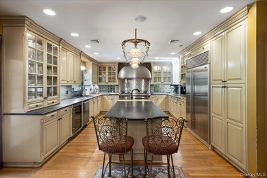 Grand All-Brick Tudor on a Prime Corner Lot Welcome to this - photo 10