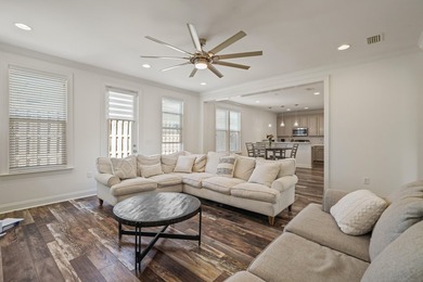 Best deal in Church Street Village! This 3 bedroom, 2.5 bath - photo 3