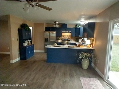 MOVE IN READY TOTAL REMODEL so Why wait to build ...3/2 with - photo 17