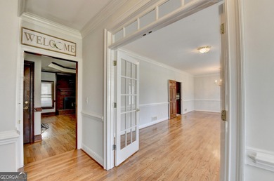 Bring the family & the animals to this small Gentleman's farm! A