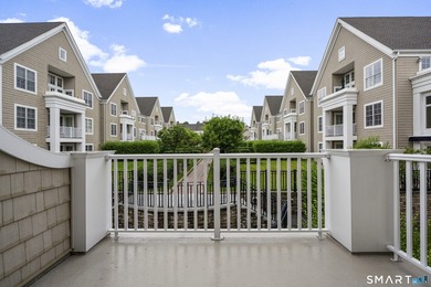 Experience the perfect blend of luxury, convenience, and - photo 25